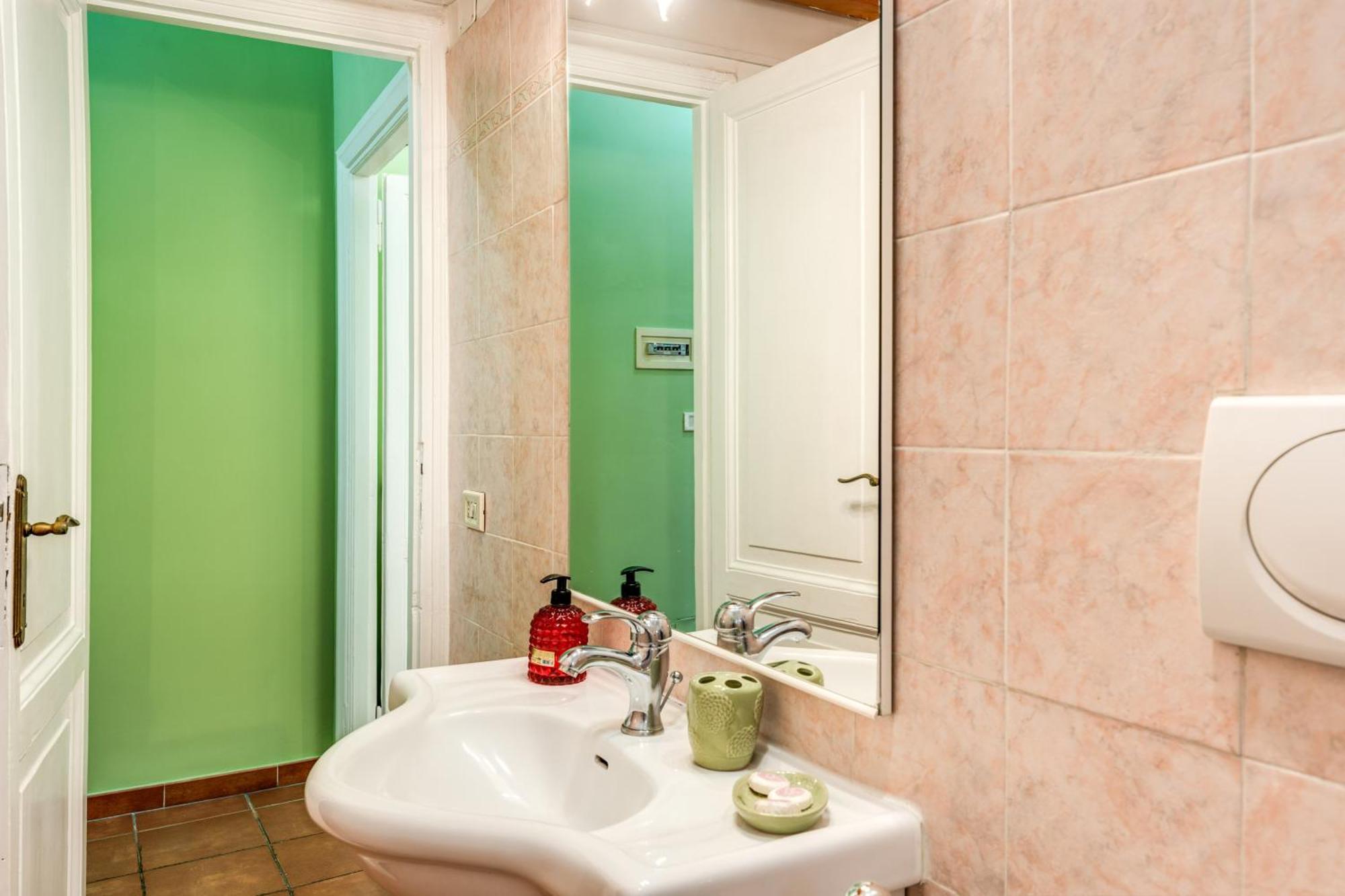 Lovely Flat In Testaccio روما المظهر الخارجي الصورة